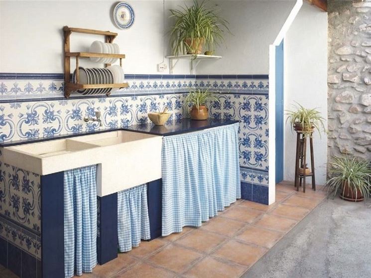 piastrelle decorative per un backsplash