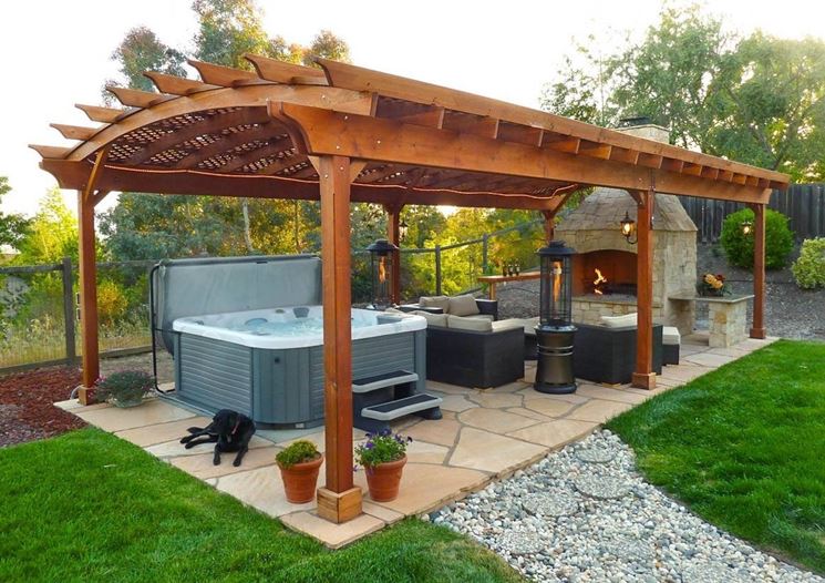 Migliori gazebo in legno arredamento per giardino i migliori ... Miglior legno per pergolato