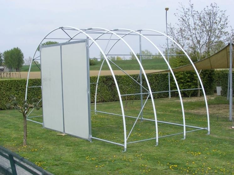 Come costruire una serra fare giardinaggio istruzioni per ... Come costruire serra