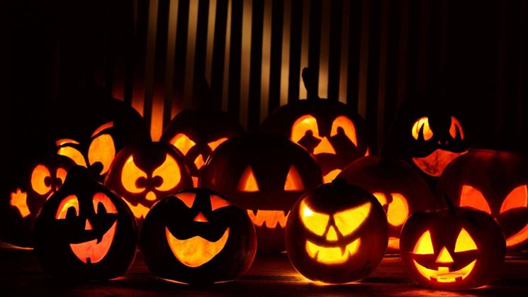 Le zucche intagliate per Halloween