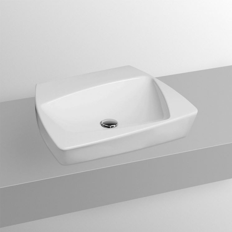 Modello lavabo da appoggio classico