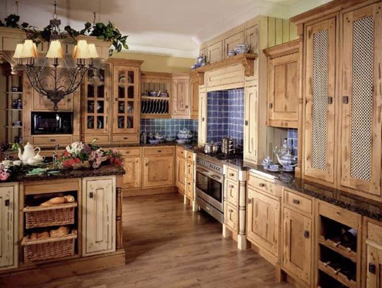 Scegliere cucine country la cucina perchè scegliere cucine ... Mobili cucina country