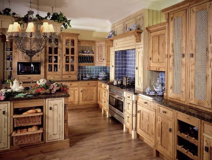 Cucina country in legno