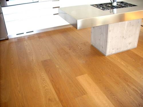 Caratteristiche del parquet rovere prefinito il parquet le ... Parquet doussie prefinito prezzi