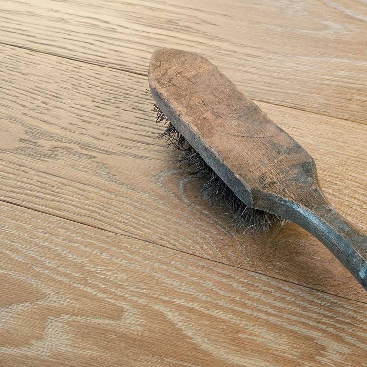 Caratteristiche del parquet spazzolato il parquet parquet spazzolato Come pulire il parquet verniciato