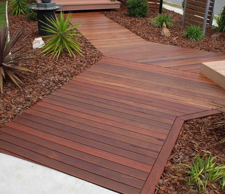 Passerelle con sistema decking