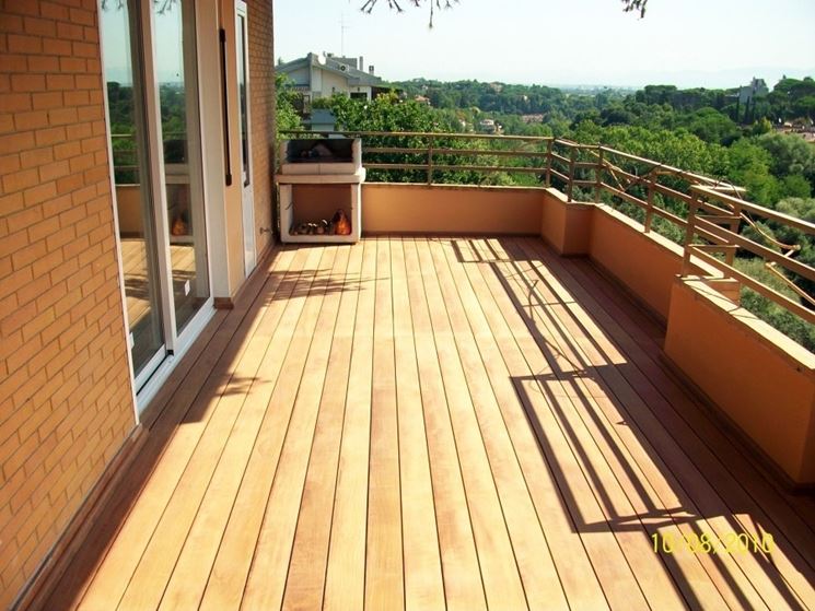 pavimentazione balcone in legno