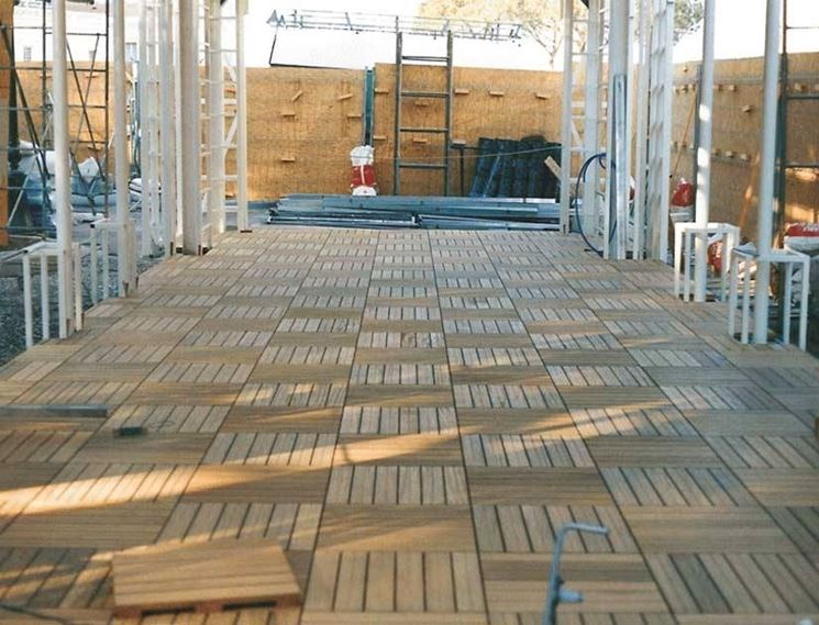 Pavimenti galleggianti per esterni pavimento da esterni i ... Pavimento galleggiante esterno
