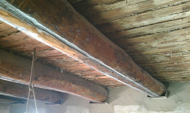 Costo travi in legno scelta travi prezzo travi in legno Costo verniciatura travi in legno